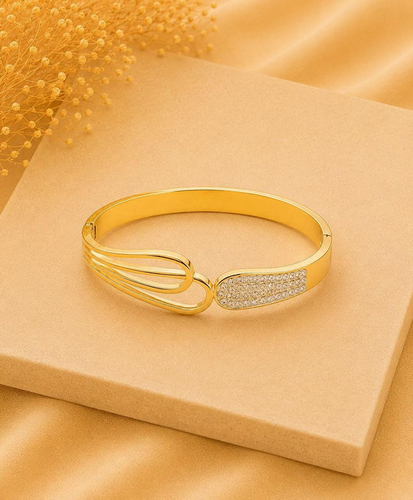Golden Whispers Bracelet